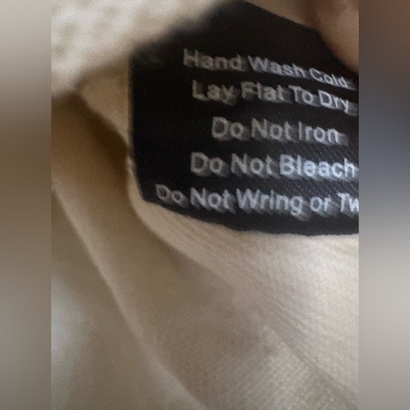 POL Cream Star-Patterned Jean Jacket - Picture 14 of 14